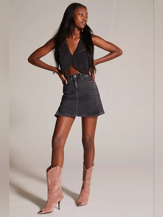 Anthropologie Dresses & Skirts - Anthropologie Pilcro Denim Side Pleat Mini Skirt Dark Wash Sz 6 Y2K Boho Western